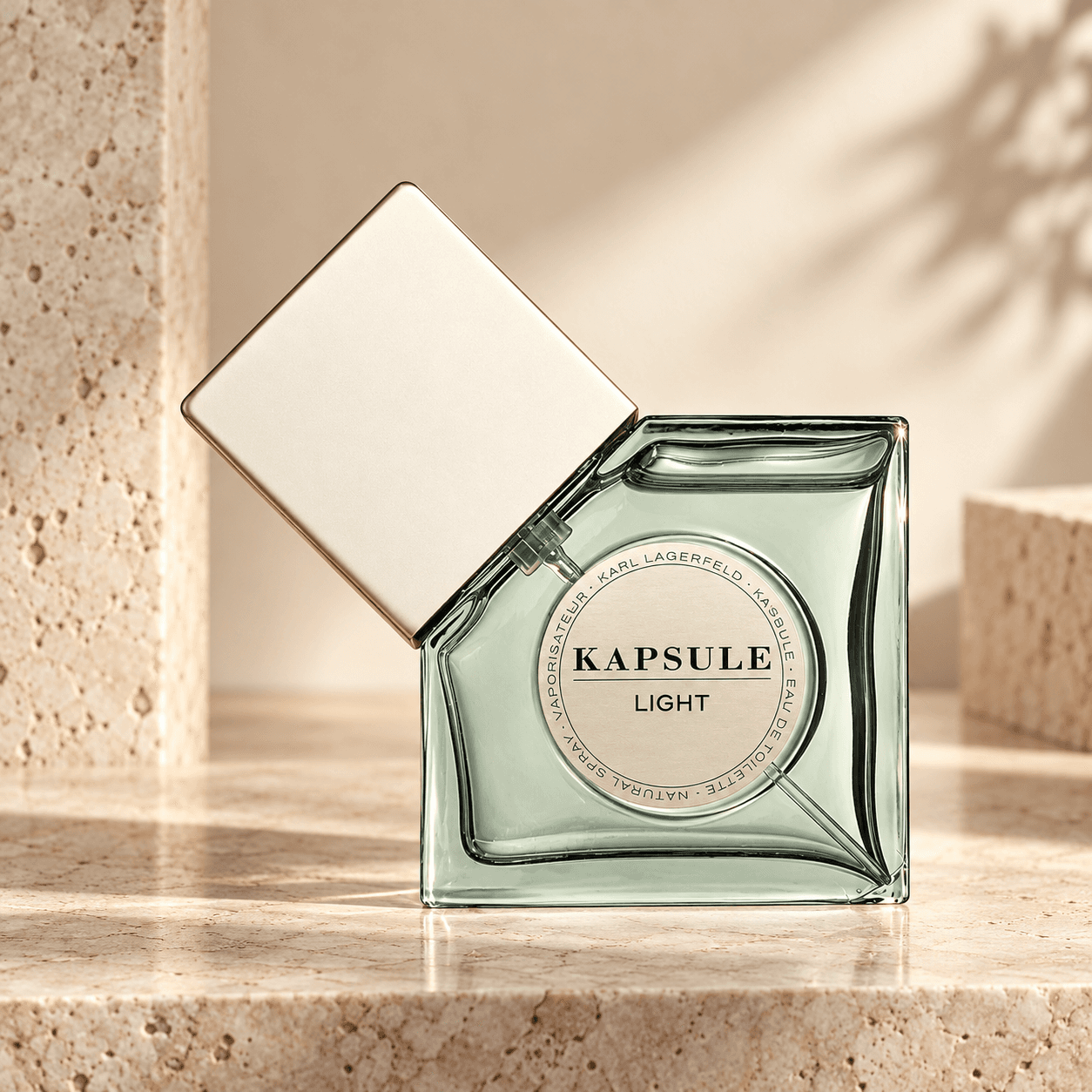 Karl Lagerfeld Kapsule Light